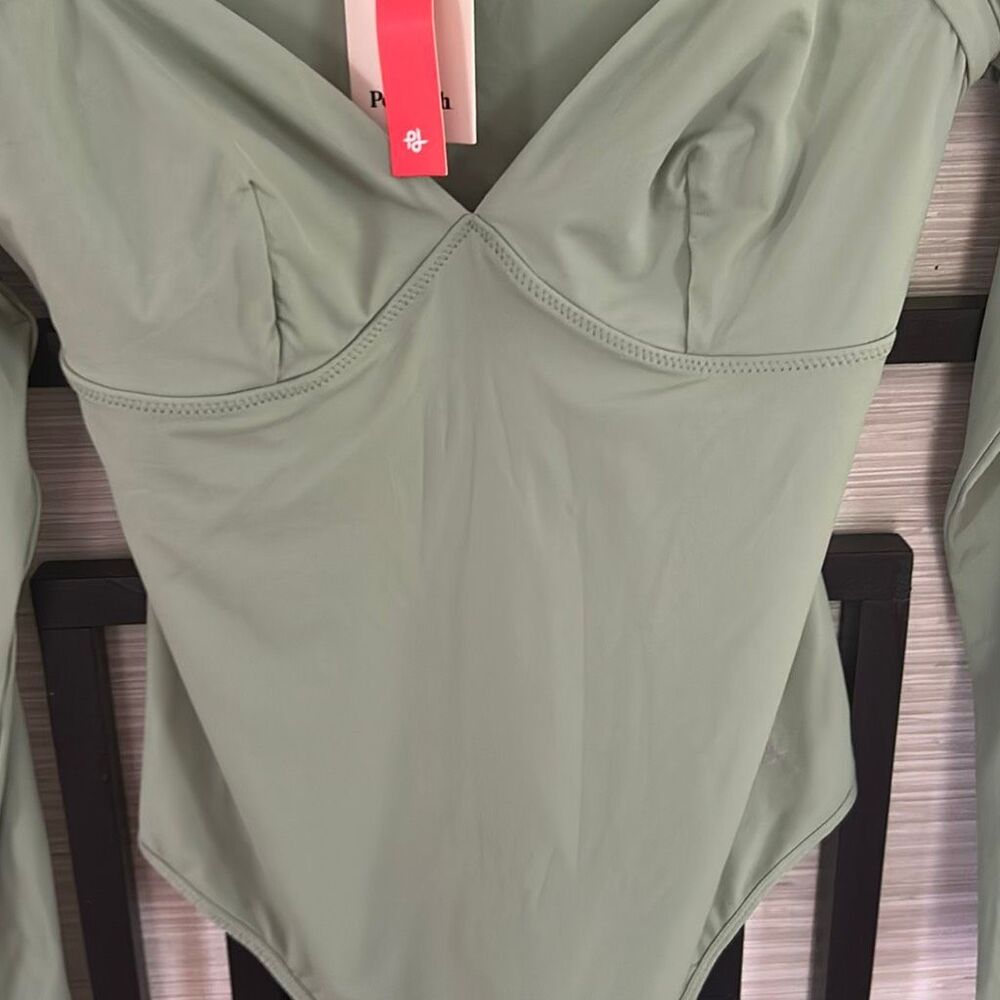 NWT Popilush light green long sleeve sweetheart neck line bodysuit low cut luxur - Picture 3 of 5